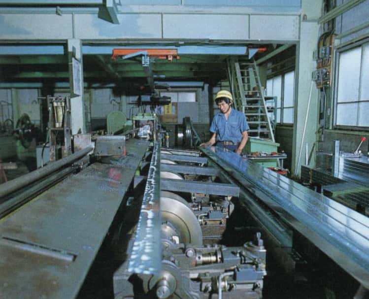 日建製造の施工風景